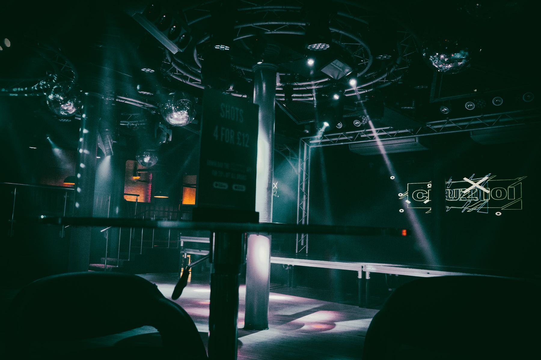 The main club room at Cruz 101